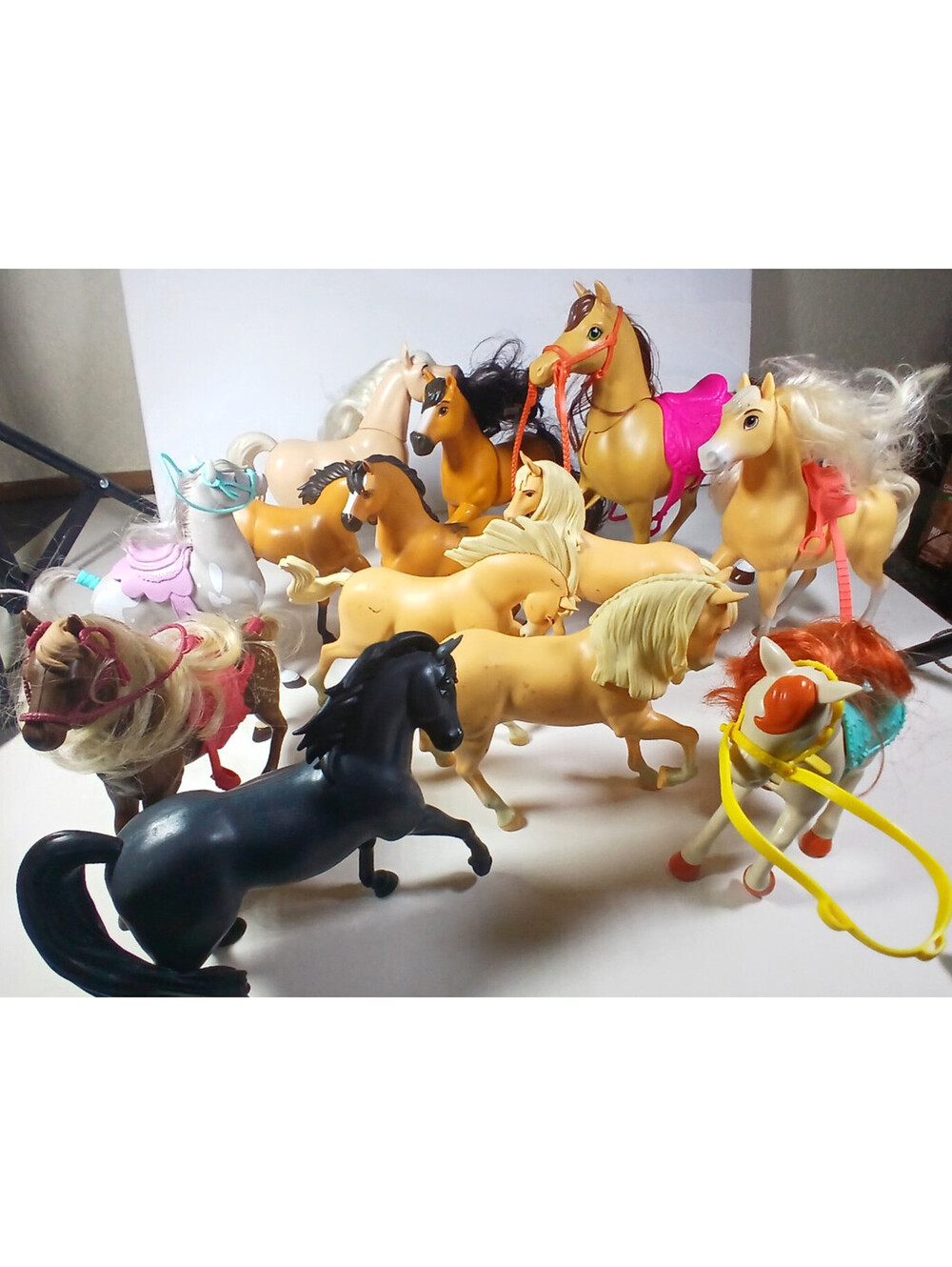 Plastic Toy Horse Lot of 13 Mattel Barbie Doll toys Pony Variety brand MIX